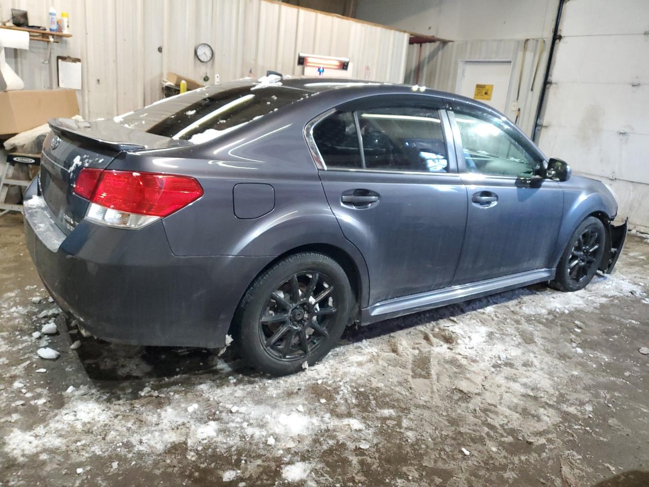 2014 Subaru Legacy - Image 3