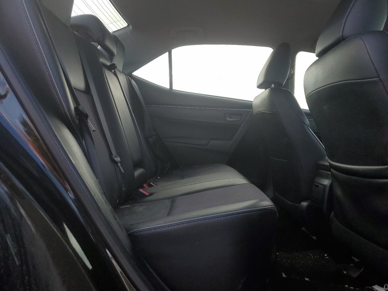 2015 Toyota Corolla - Image 10