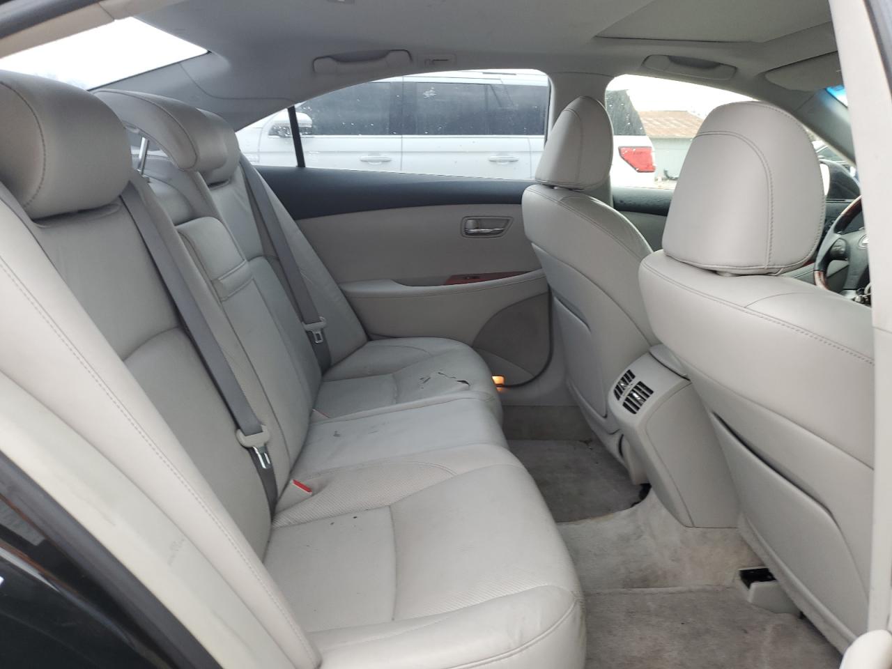 2008 Lexus ES - Image 10