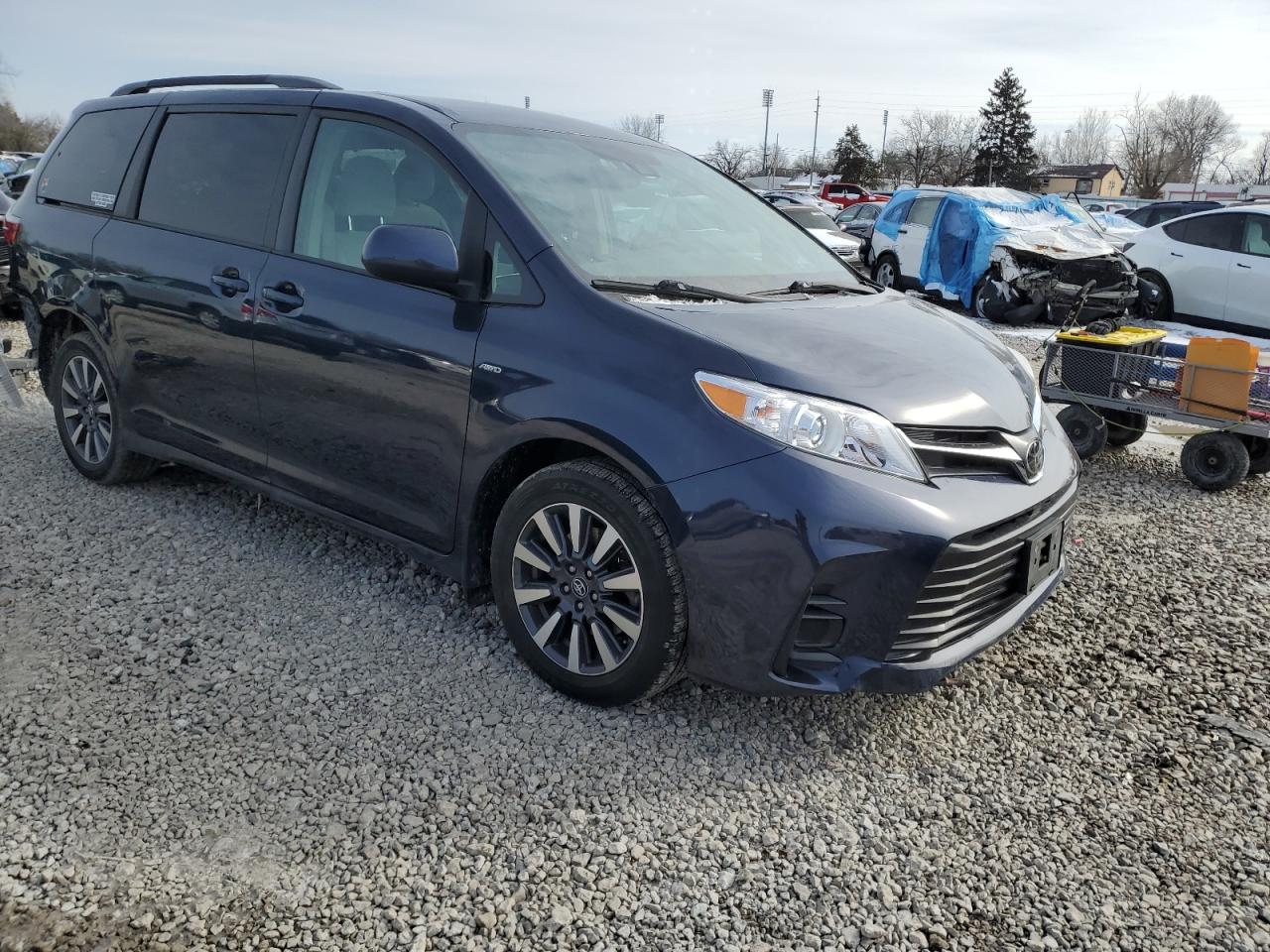 2019 Toyota Sienna - Image 4