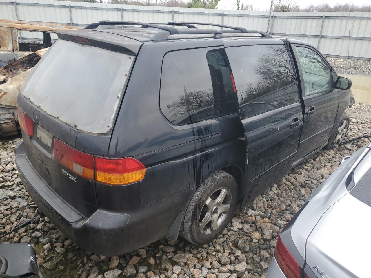 2003 Honda Odyssey - Image 3