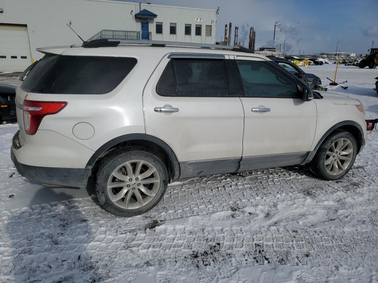 2014 Ford Explorer - Image 3