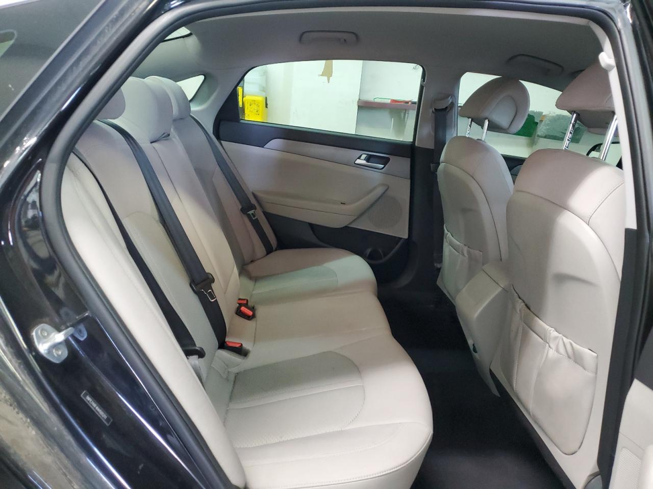 2017 Hyundai Sonata - Image 10