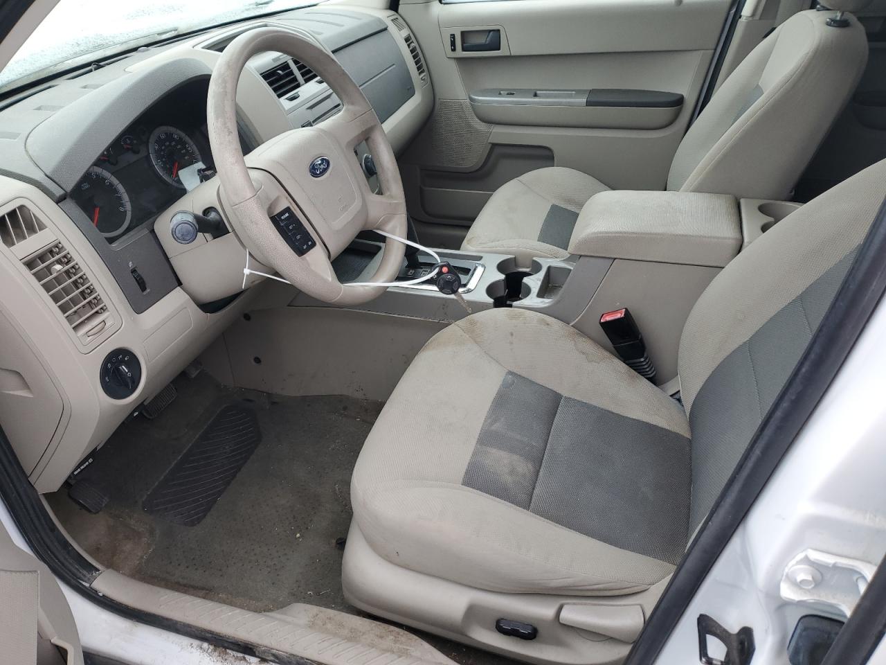 2008 Ford Escape - Image 7