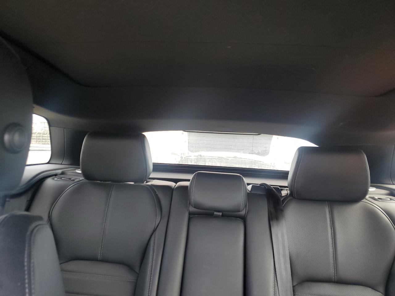 2018 Land Rover Range Rover - Image 10