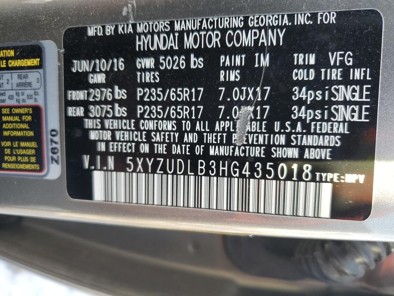 2017 Hyundai Santa Fe - Image 13