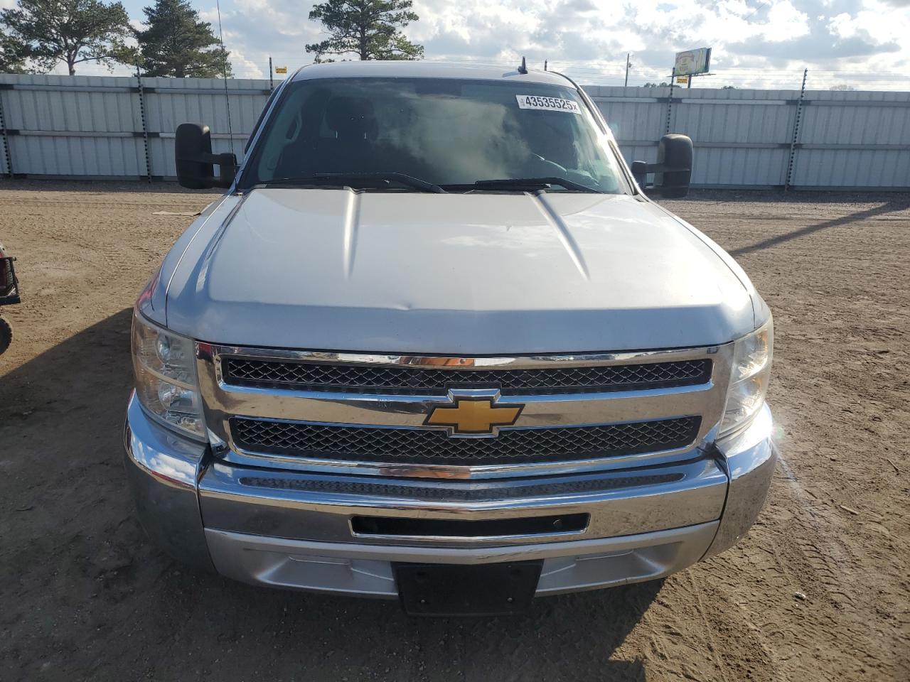 2013 Chevrolet Silverado - Image 5