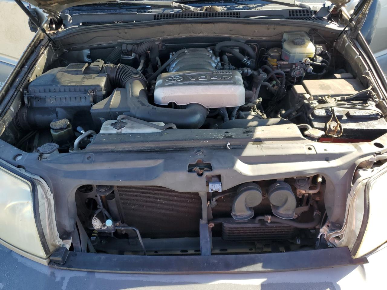 2003 Toyota 4Runner - Image 12