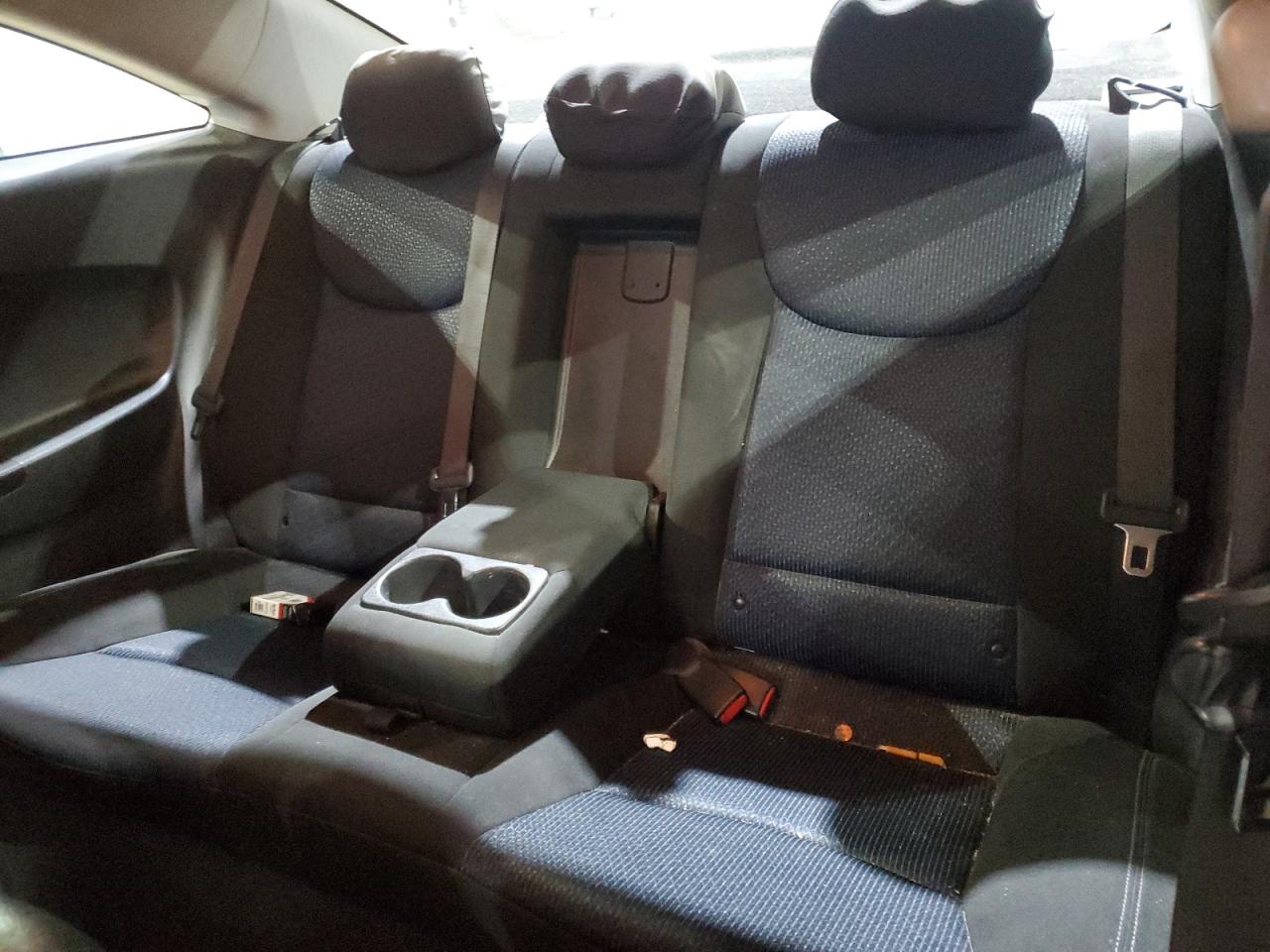 2014 Hyundai Elantra - Image 10