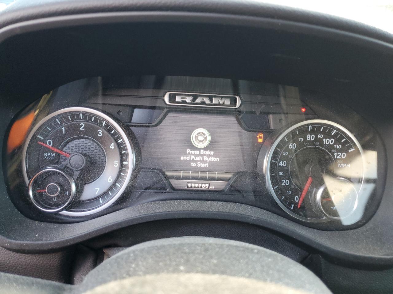 2019 RAM 1500 - Image 9