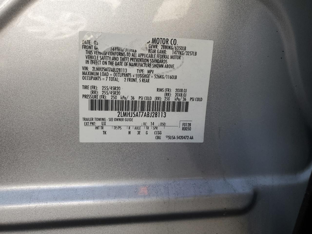 2010 Lincoln MKT - Image 13