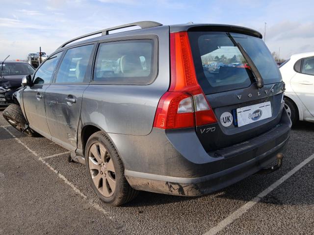 2009 VOLVO V70 SE D5