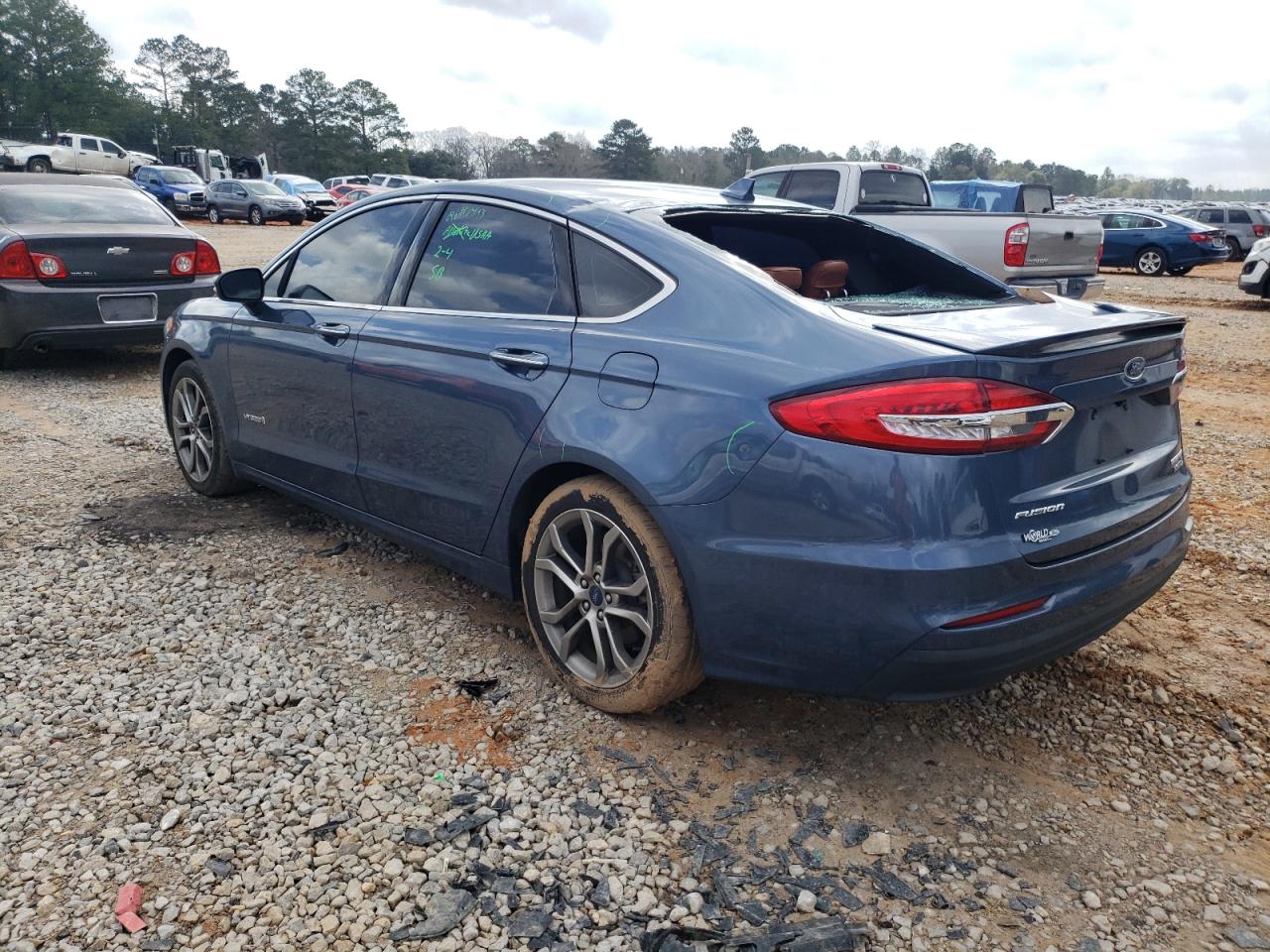 2019 Ford Fusion - Image 2