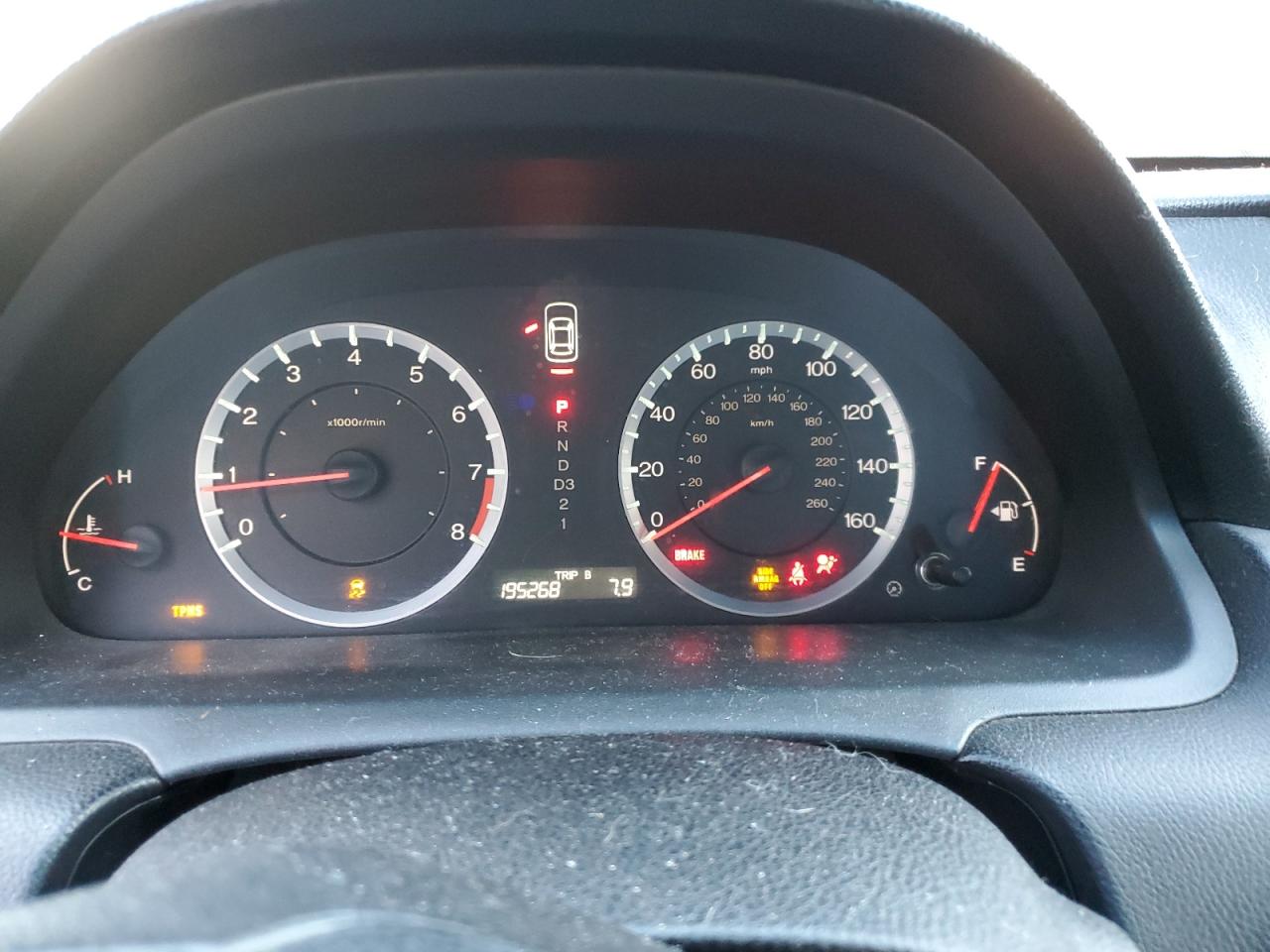 2012 Honda Accord - Image 9