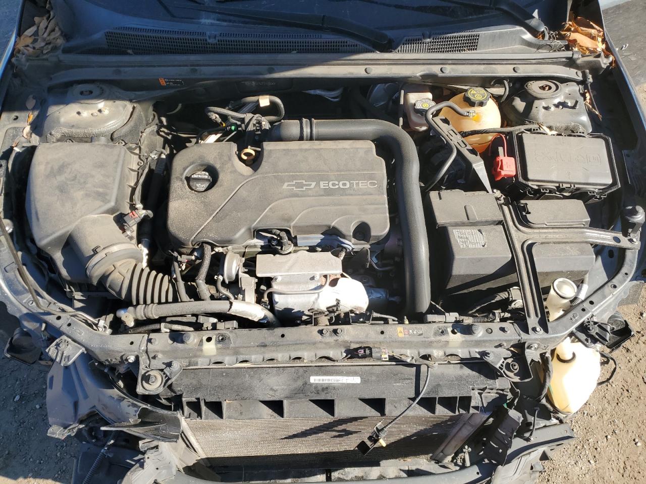 2018 Chevrolet Malibu - Image 11