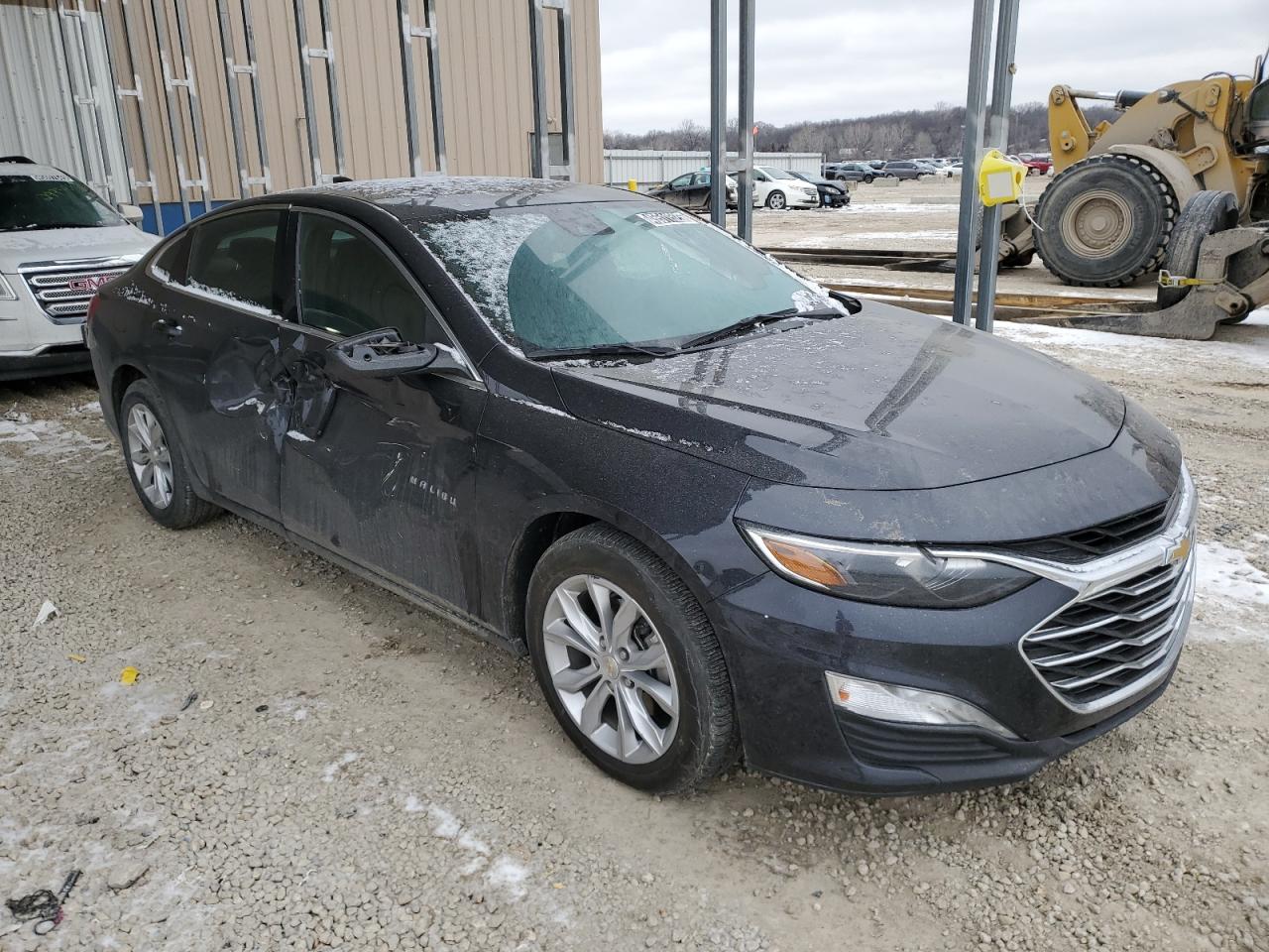 2023 Chevrolet Malibu - Image 4