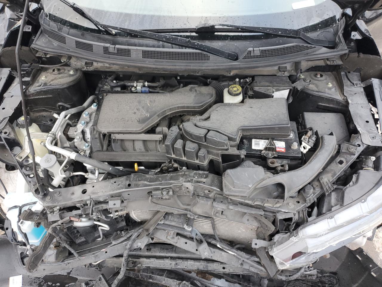 2021 Nissan Rogue - Image 12