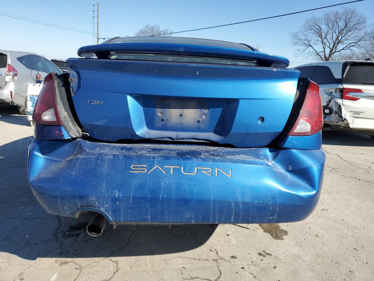 2004 Saturn ION - Image 6