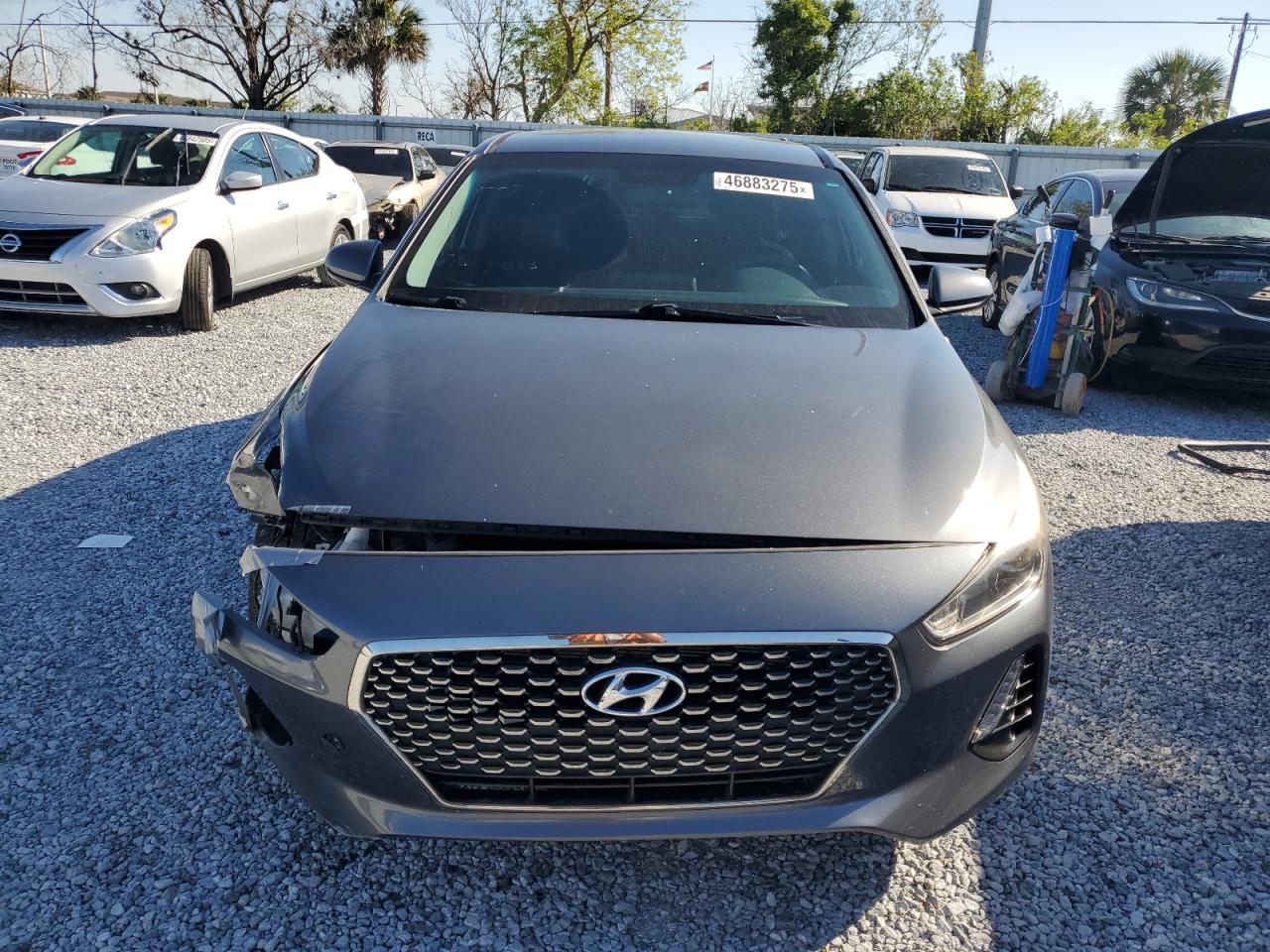 2018 Hyundai Elantra - Image 5
