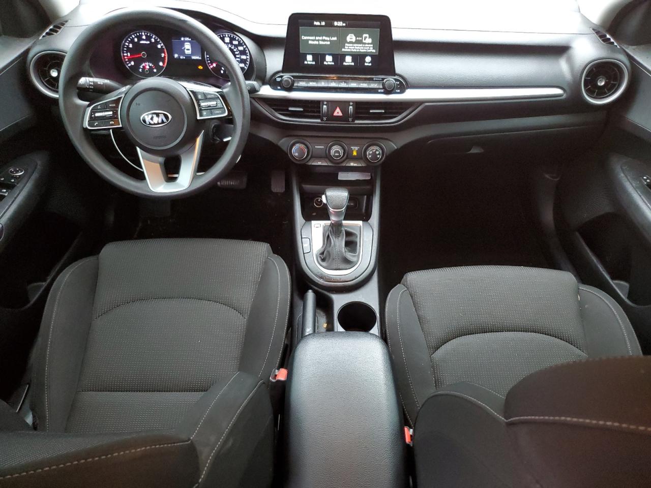 2021 Kia Forte - Image 8