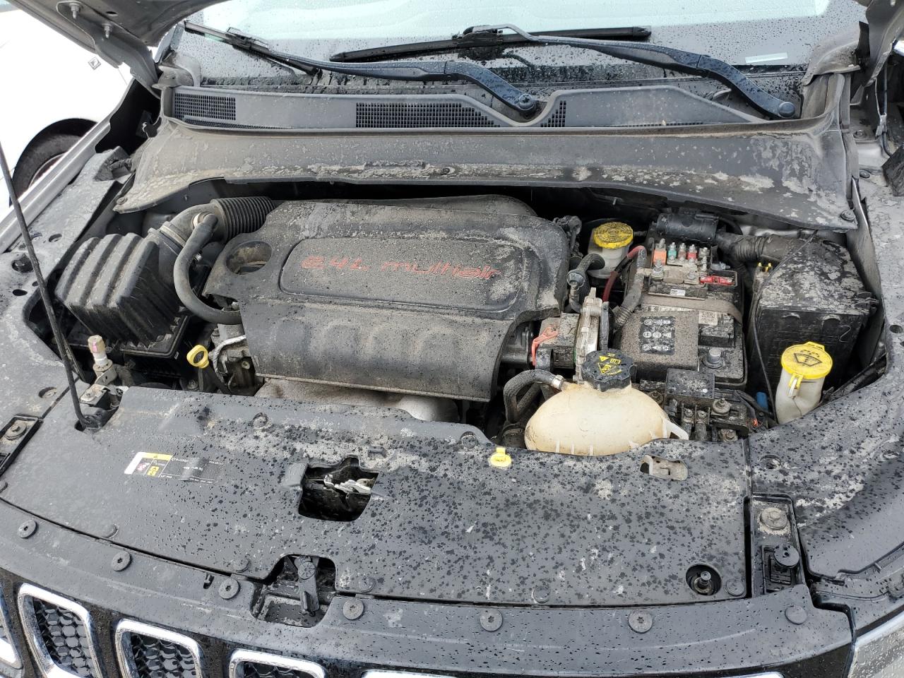 2018 Jeep Compass - Image 12