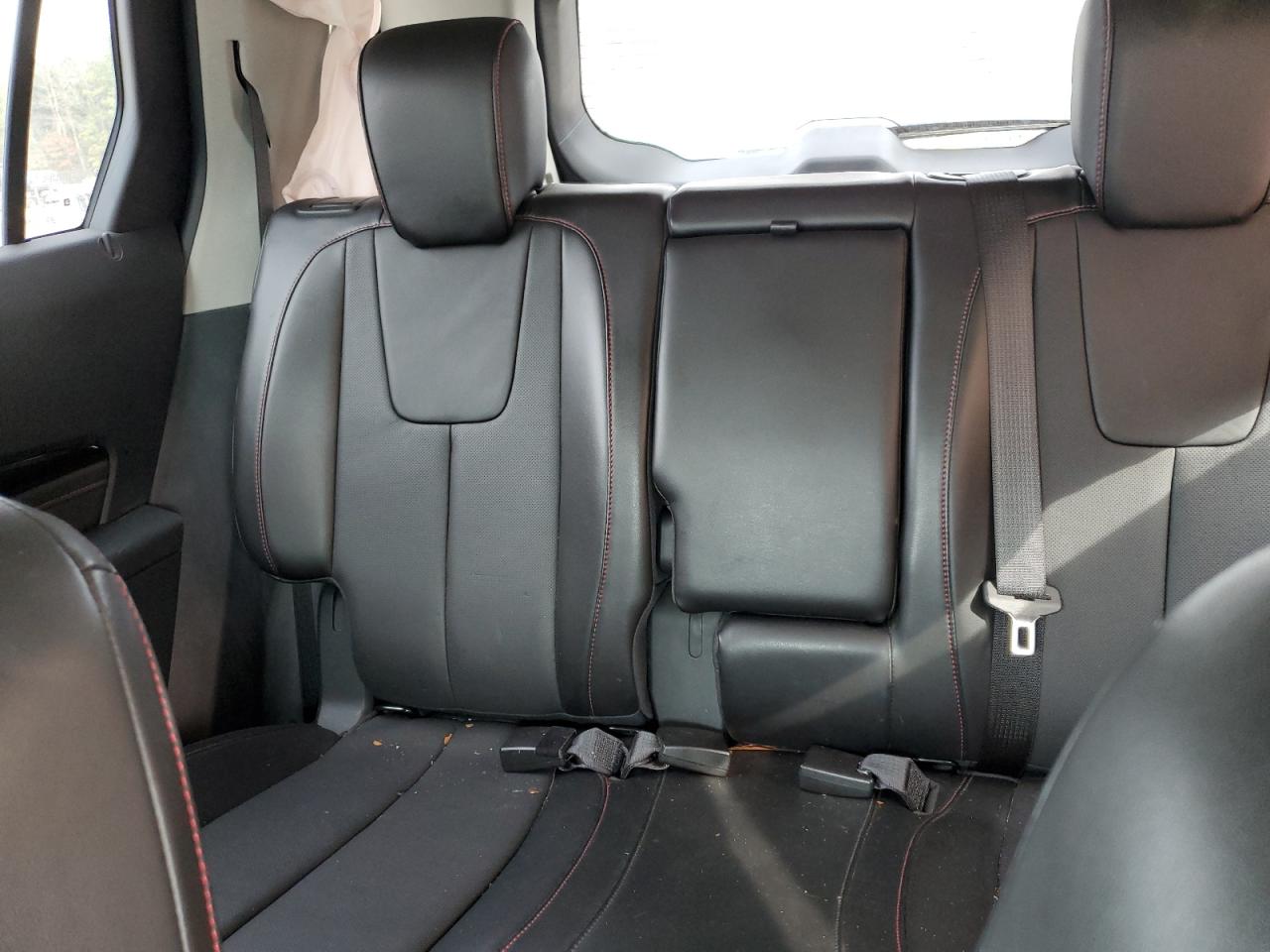 2014 GMC Terrain - Image 10