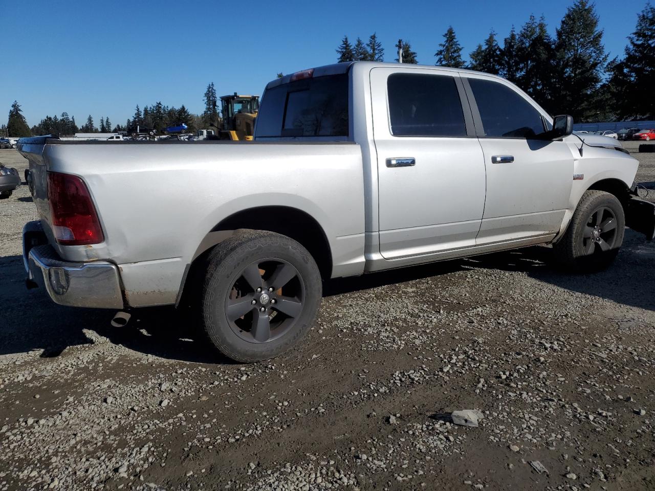 2017 RAM 1500 - Image 3