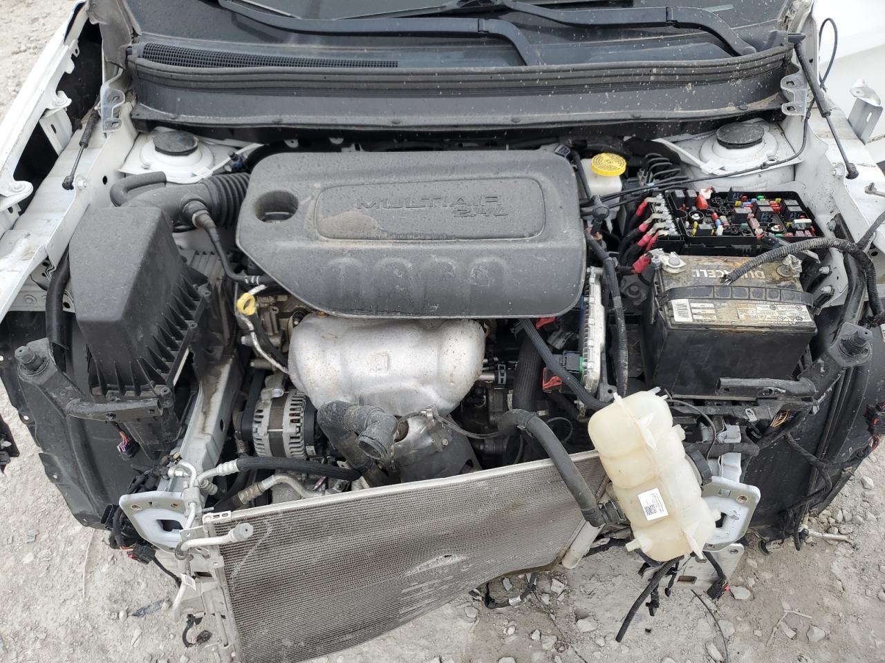 2019 Jeep Grand Cherokee - Image 12