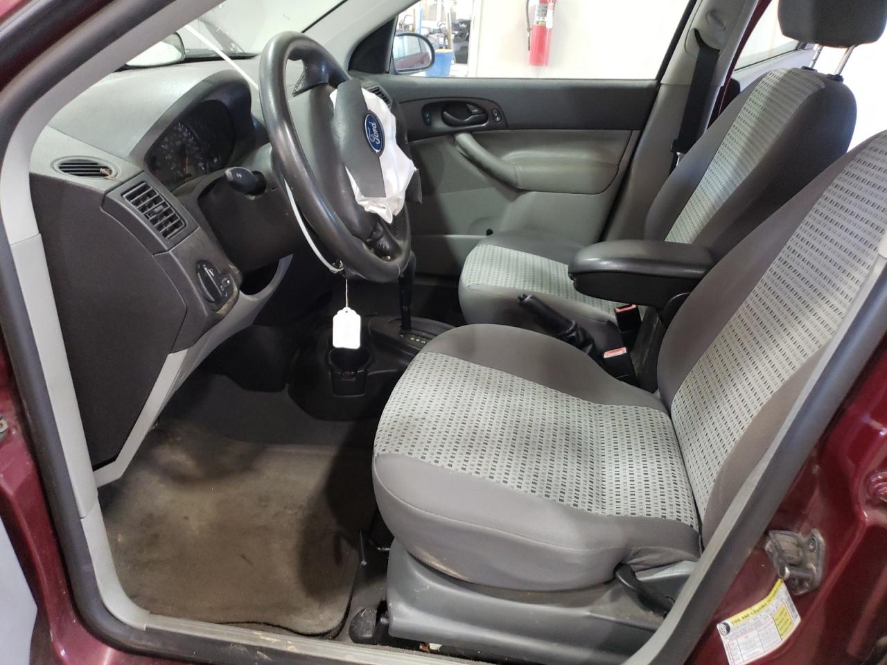 2007 Ford Focus - Image 7