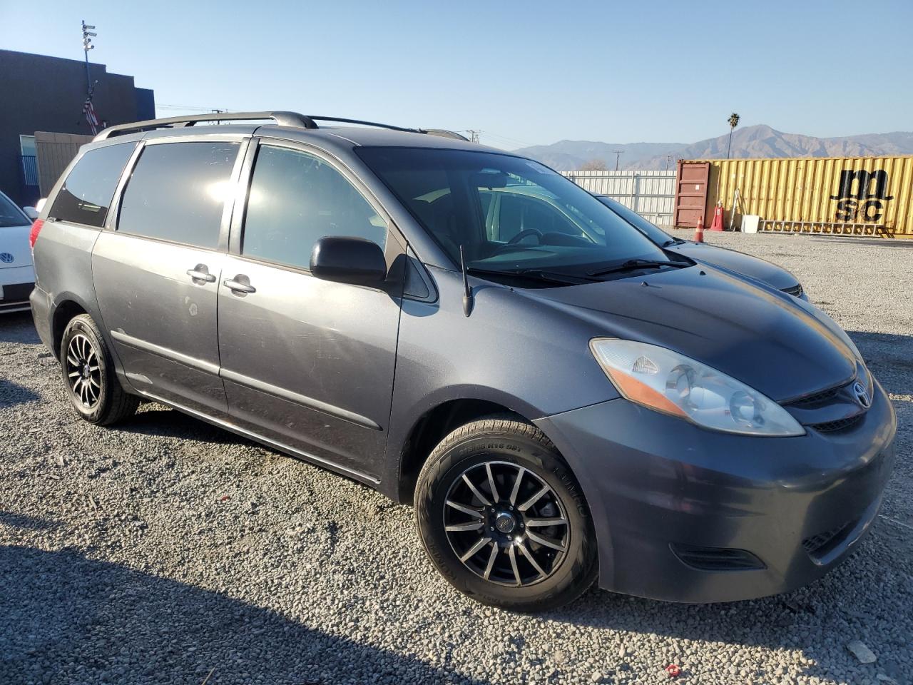 2007 Toyota Sienna - Image 4