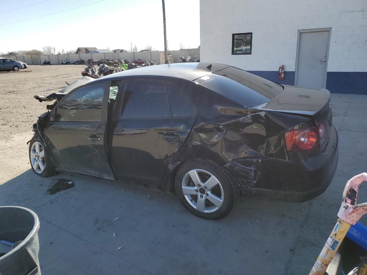 2010 Volkswagen Jetta - Image 2