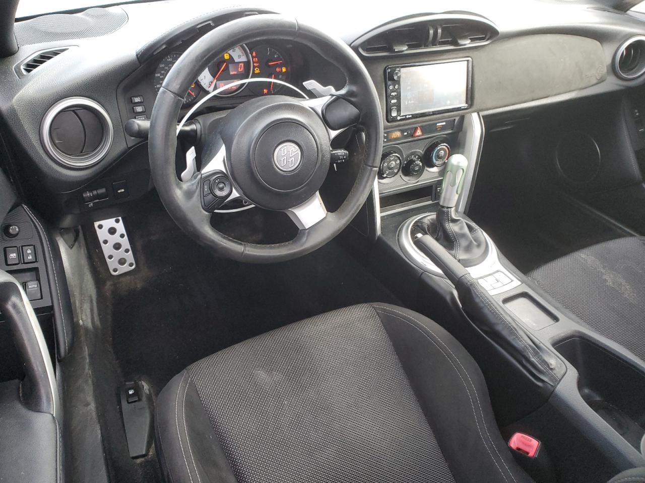 2017 Toyota GT86 - Image 8