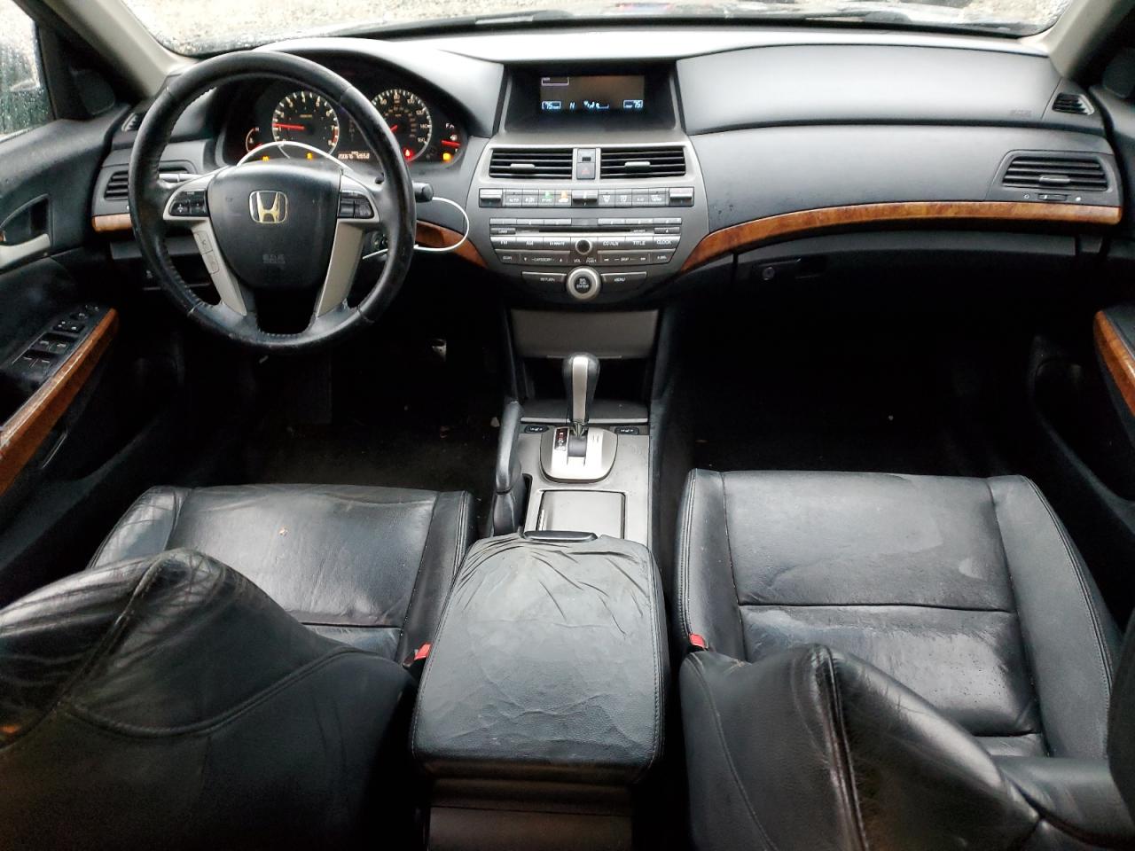 2011 Honda Accord - Image 8