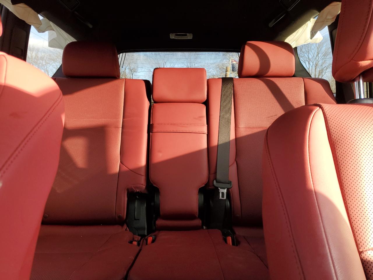 2023 Lexus GX - Image 10