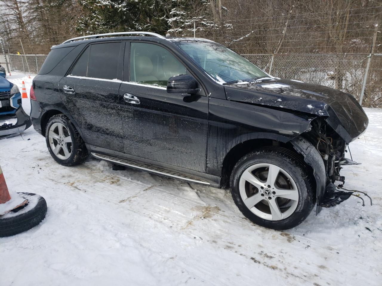 2018 Mercedes-Benz GLE - Image 4