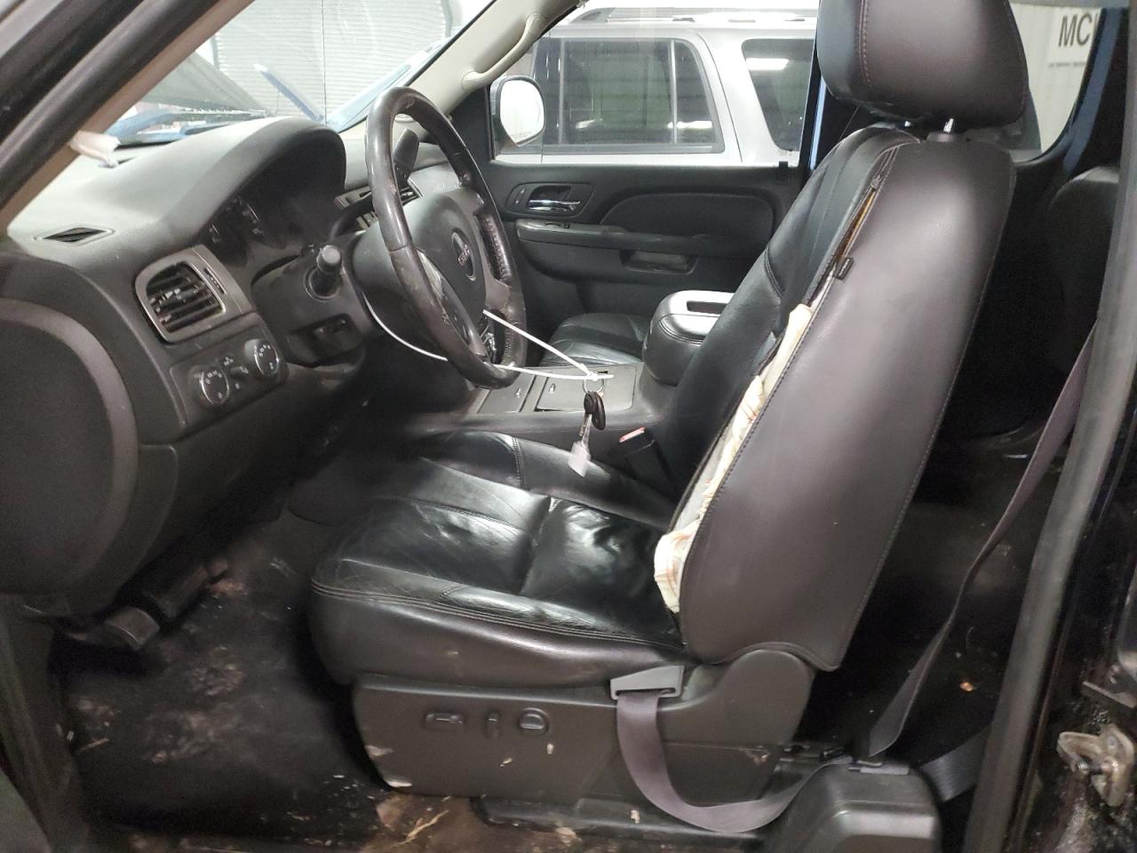 2011 GMC Sierra - Image 7