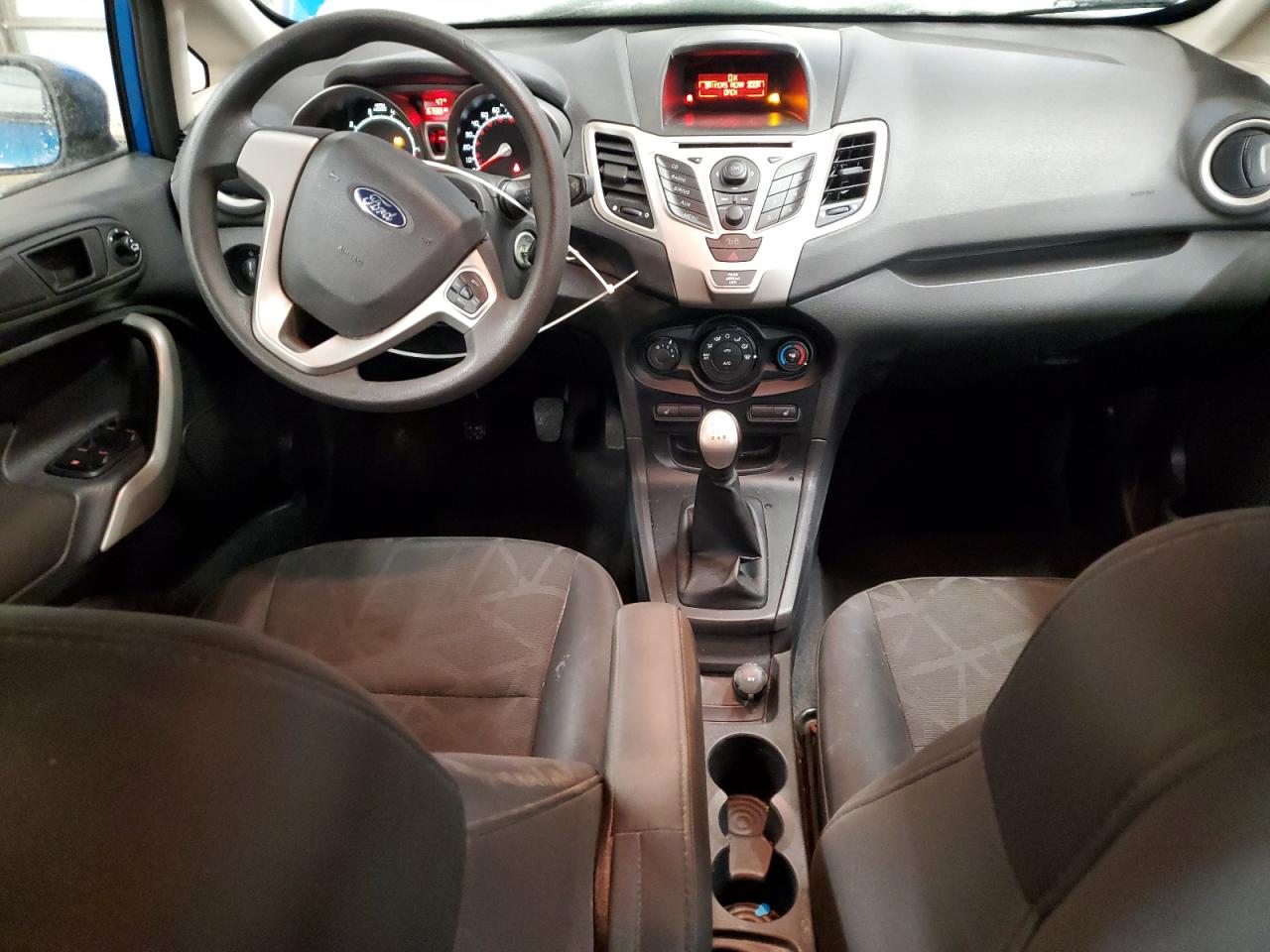 2012 Ford Fiesta - Image 8