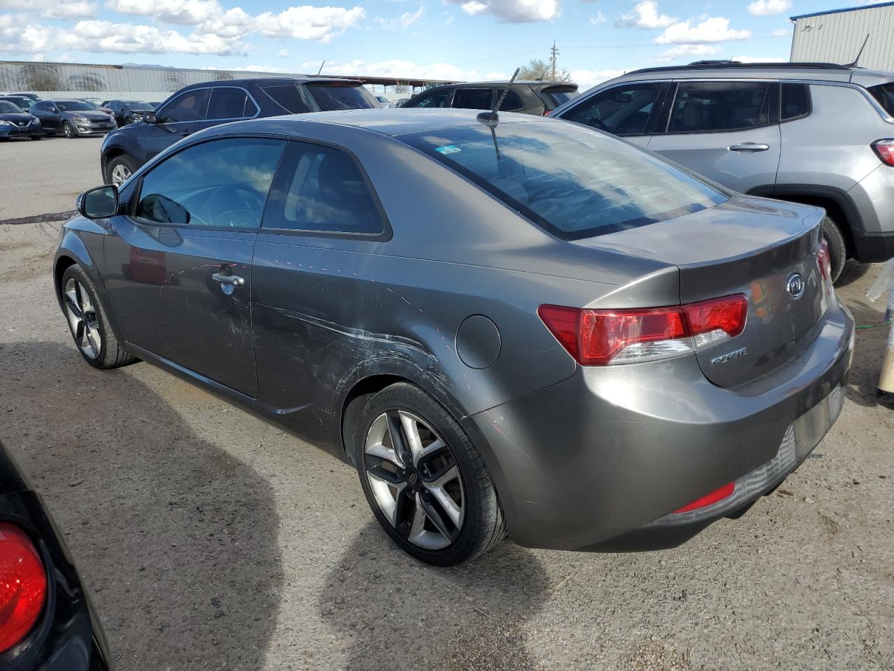 2010 Kia Forte - Image 2