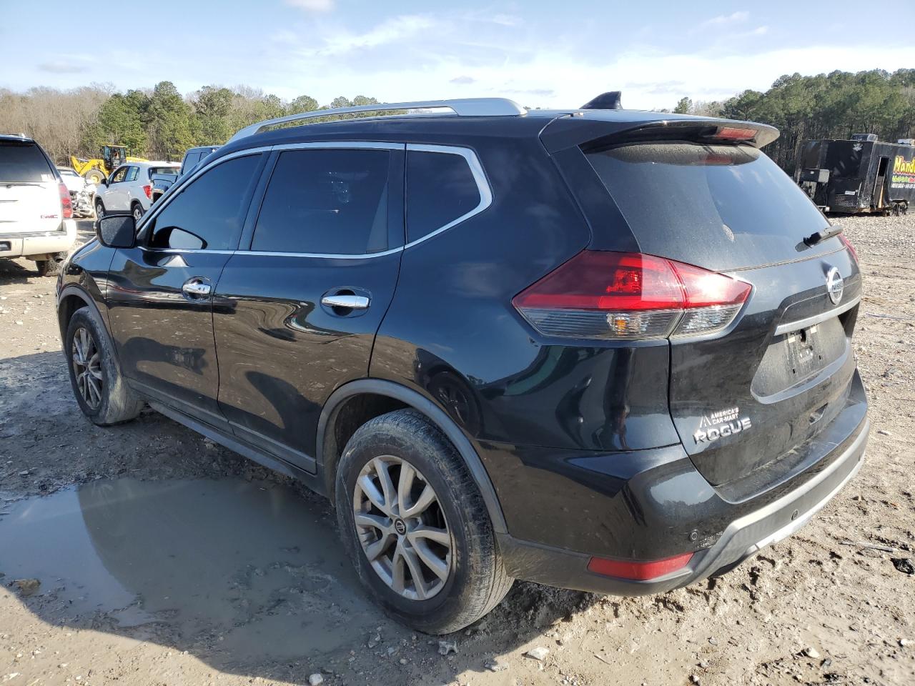 2020 Nissan Rogue - Image 2