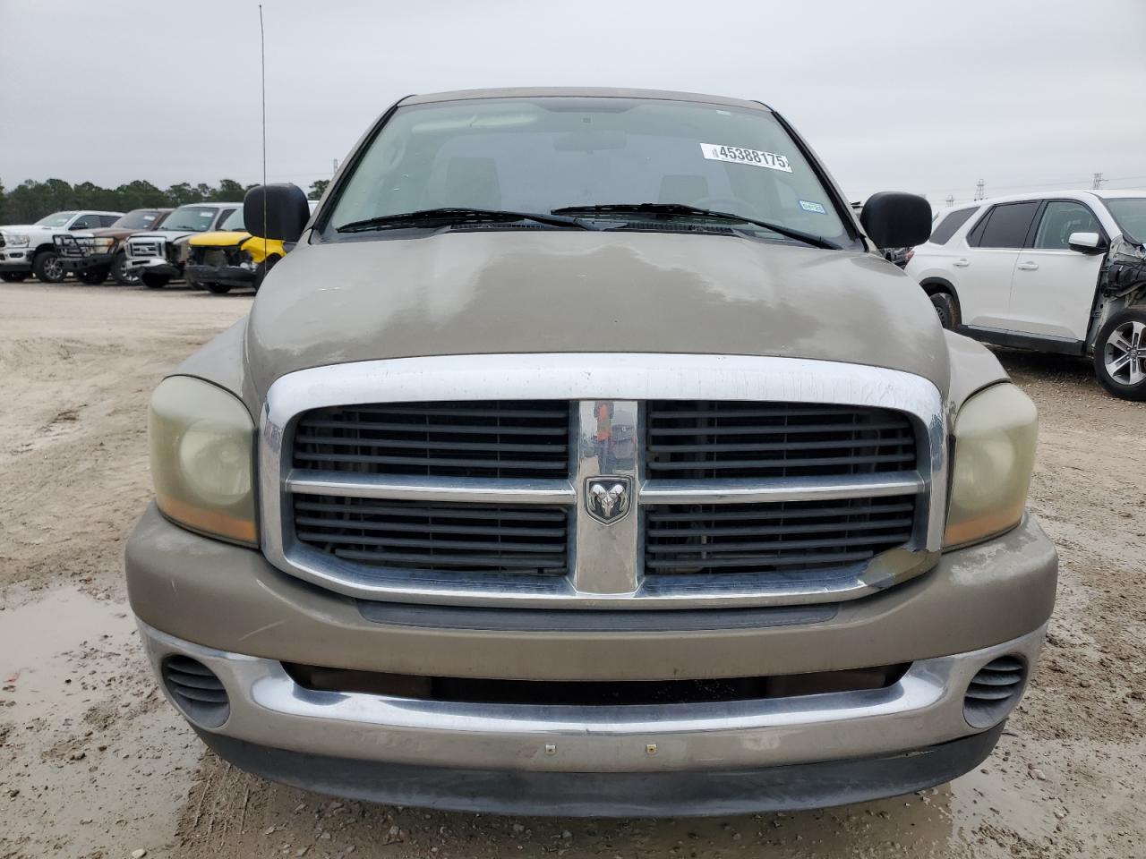 2007 Dodge RAM - Image 5