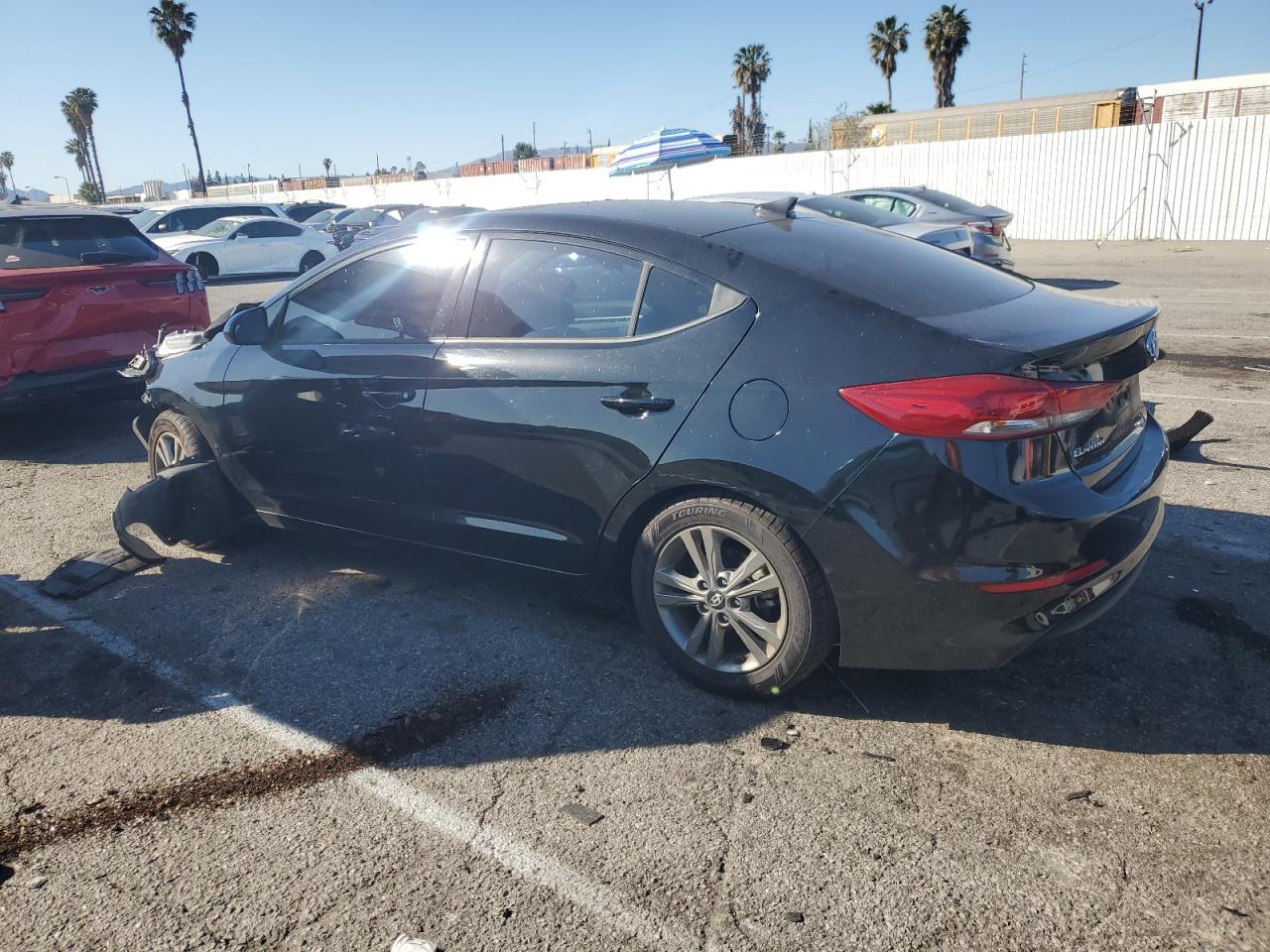 2018 Hyundai Elantra - Image 2