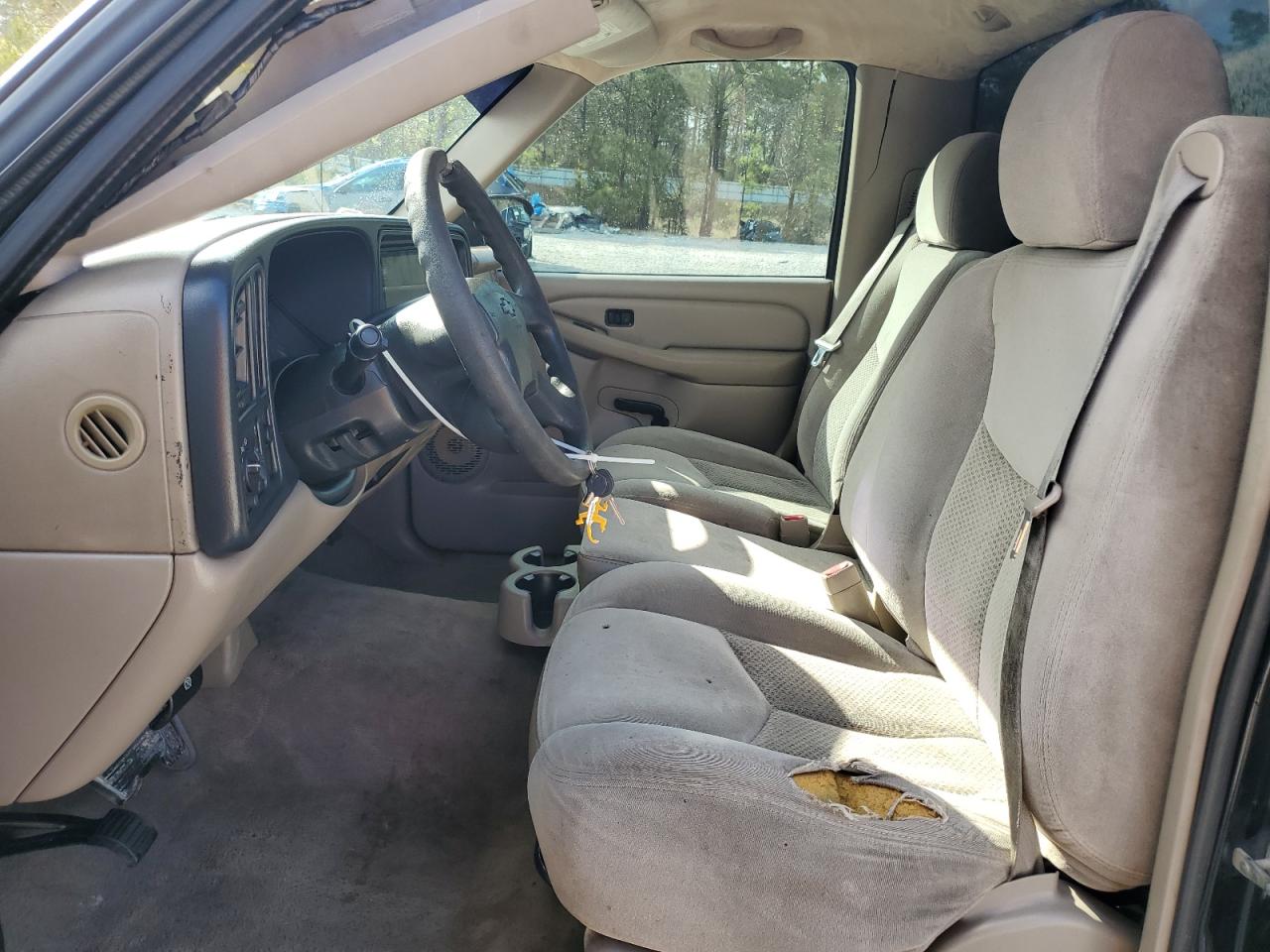 2005 Chevrolet Silverado - Image 7