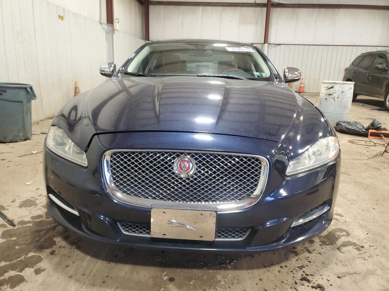 2014 Jaguar XJ - Image 5