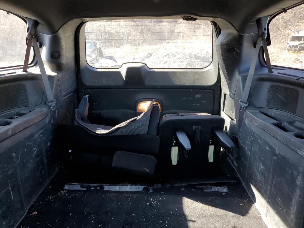 2017 Dodge Caravan - Image 10