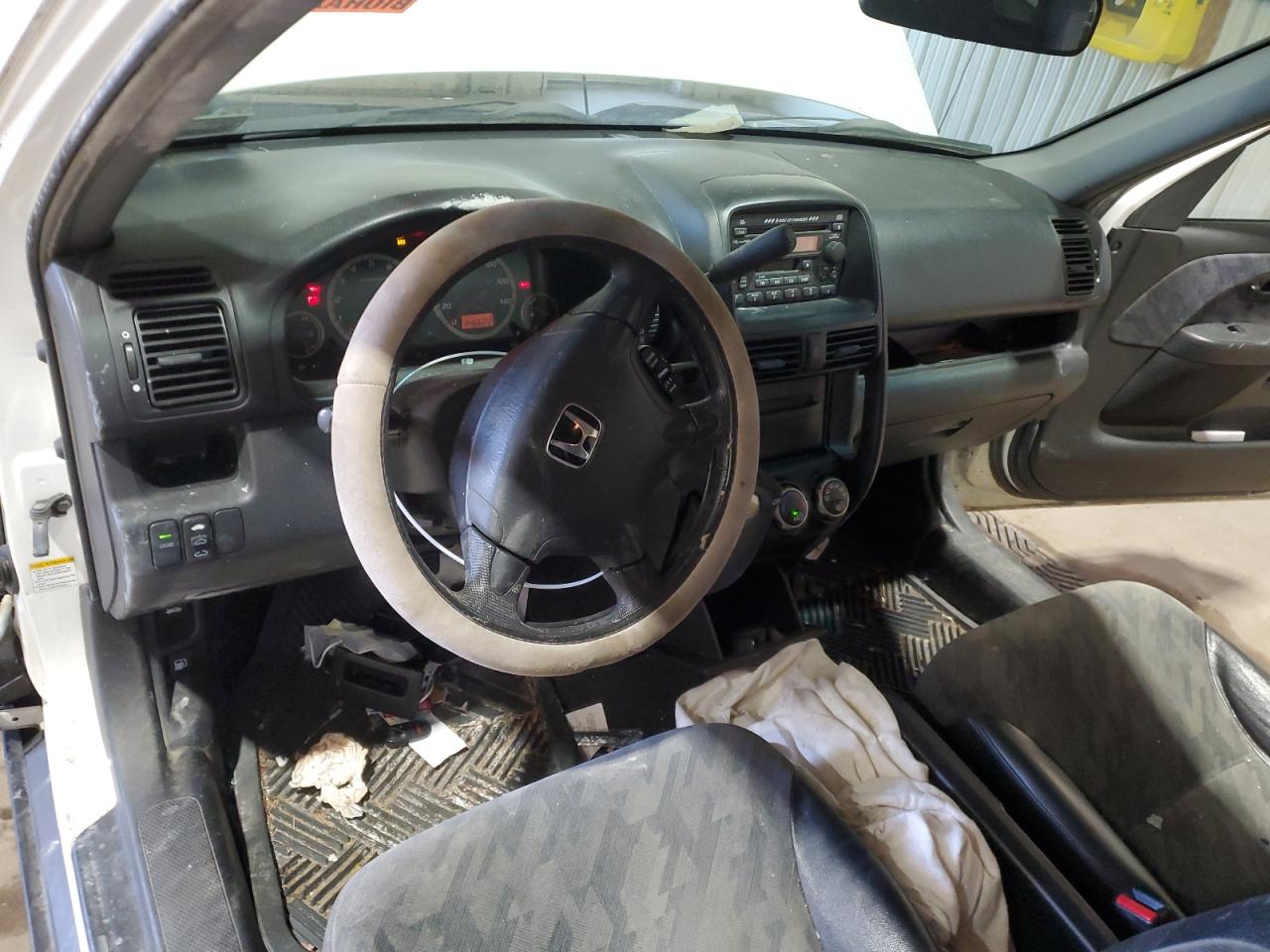 2004 Honda CR-V - Image 8