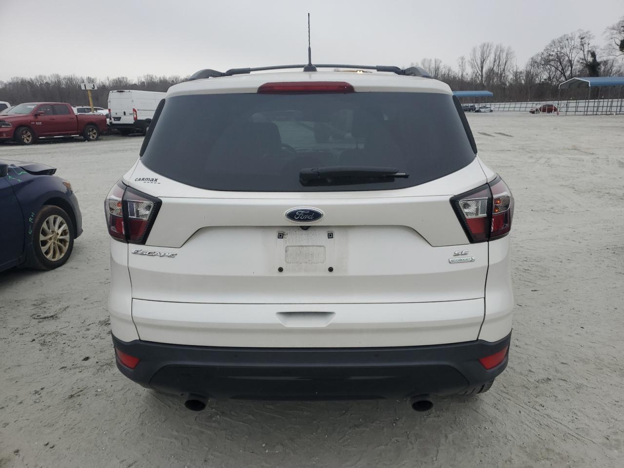 2017 Ford Escape - Image 6