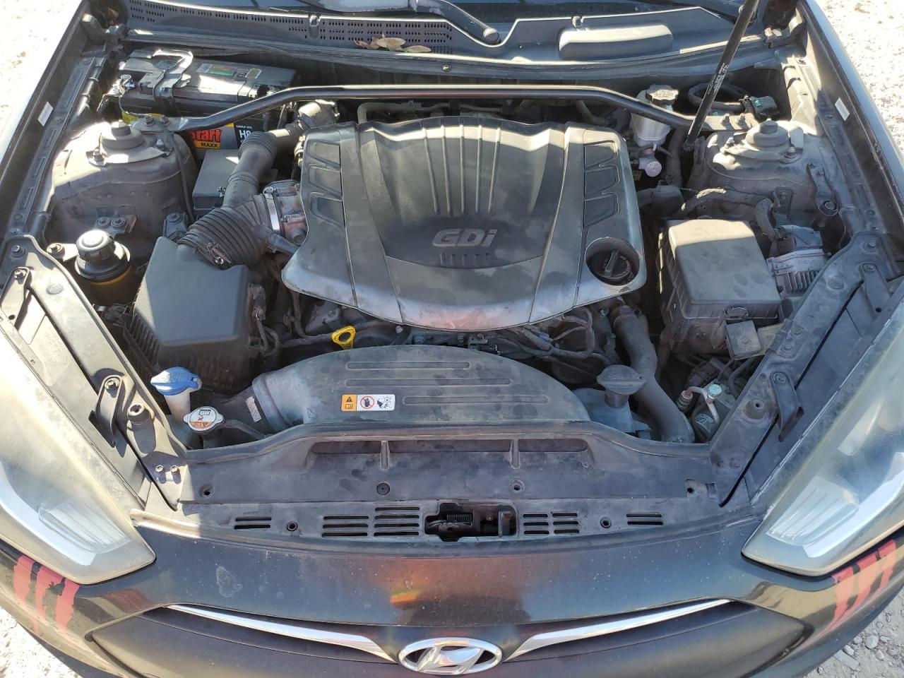 2013 Hyundai Genesis - Image 11