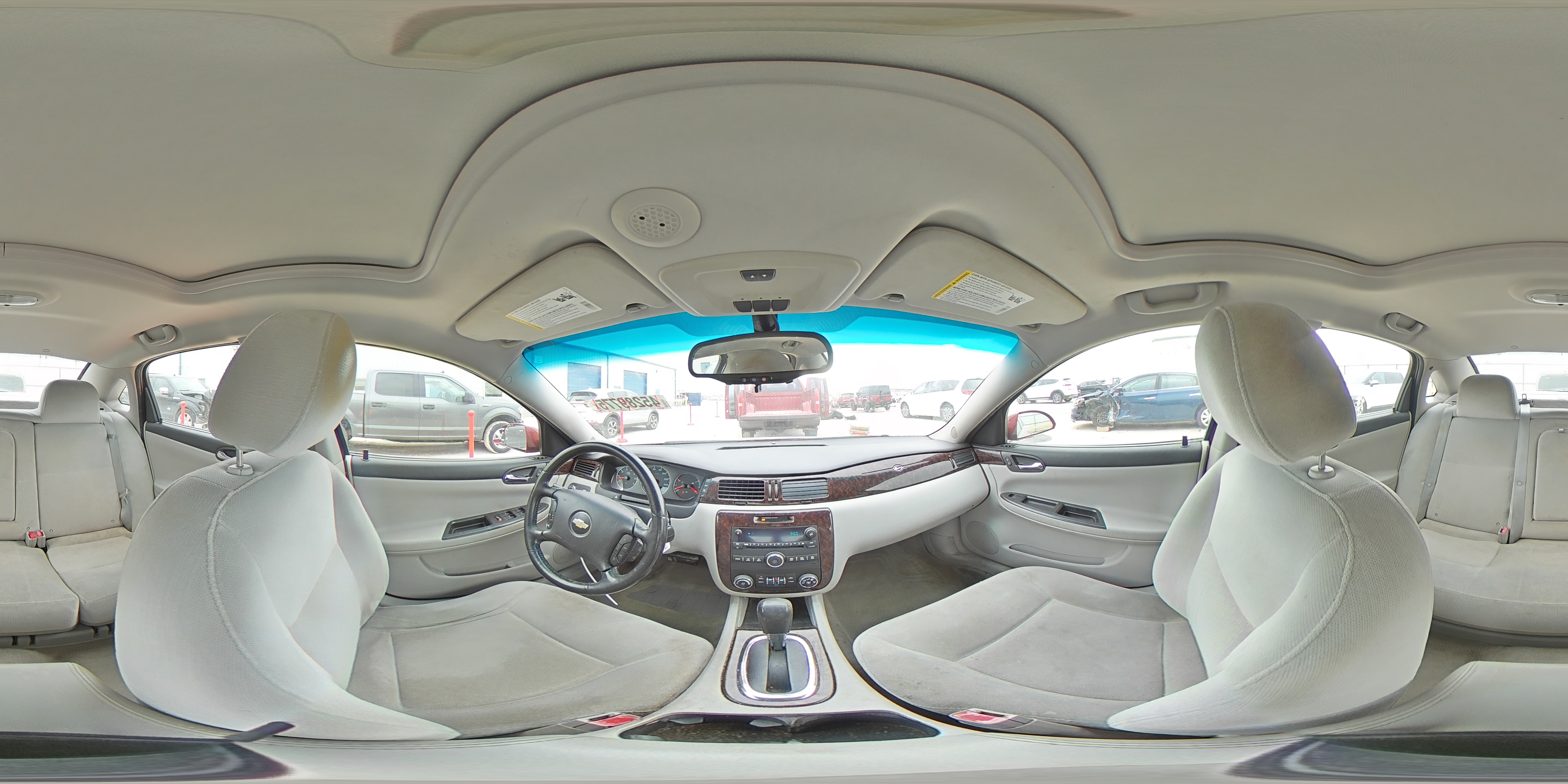 2014 Chevrolet Impala - Image 14