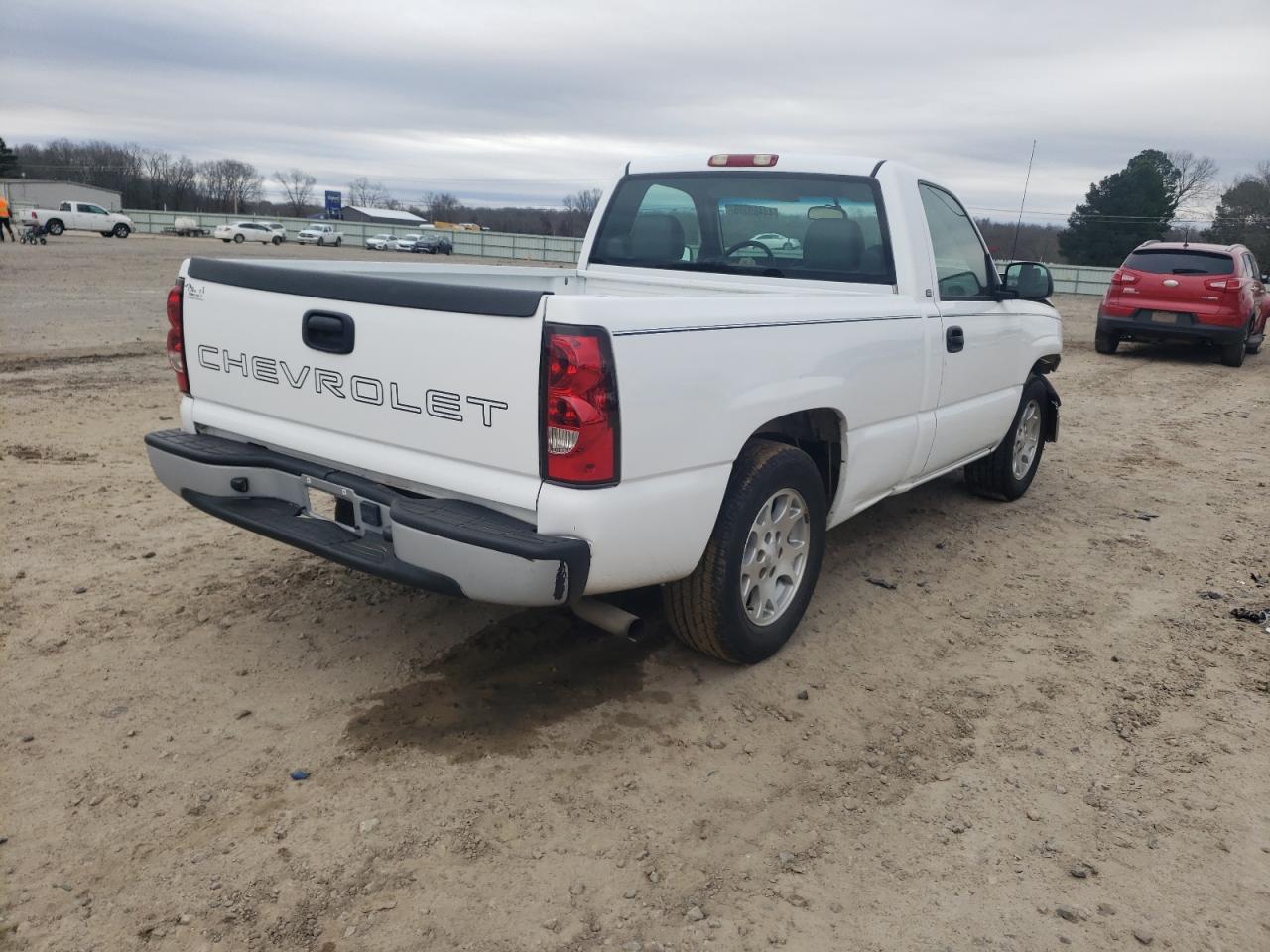 2004 Chevrolet Silverado - Image 3