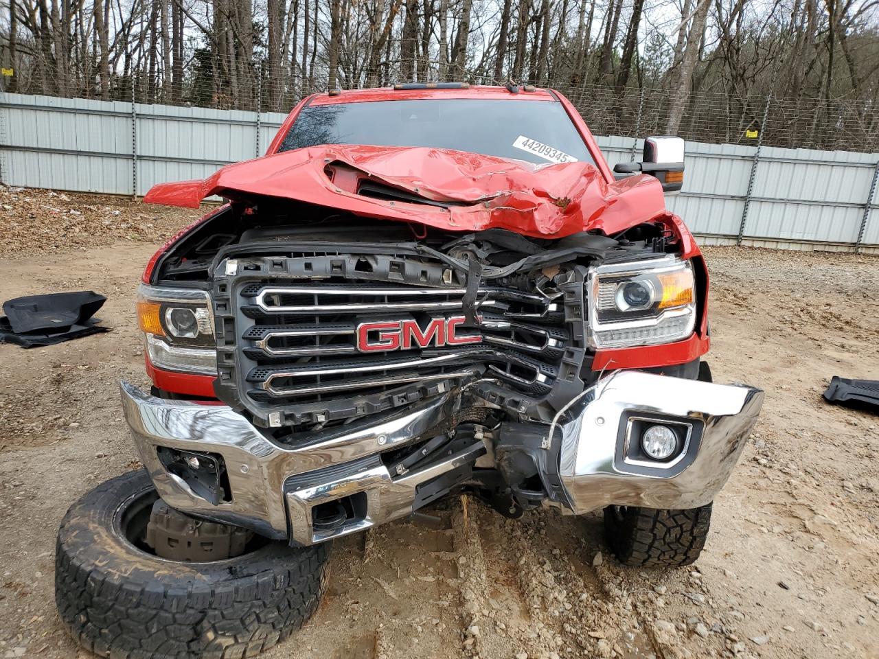 2019 GMC Sierra - Image 5